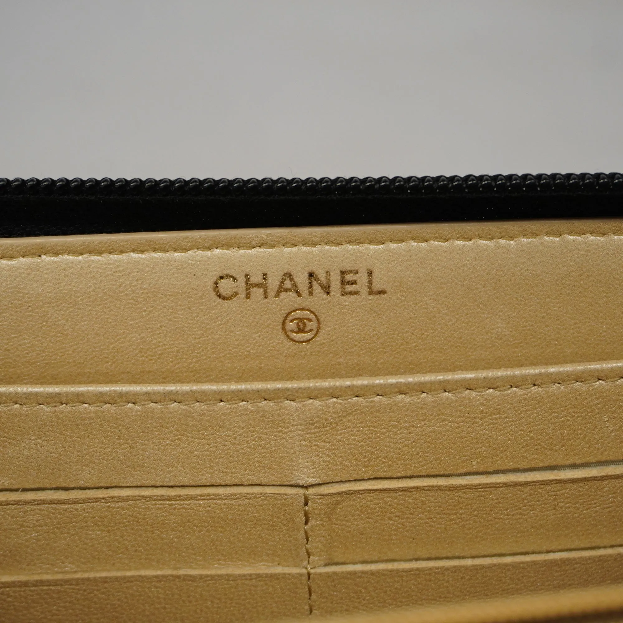 Chanel  Camellia Long Wallet [bi-fold] Gold Hardware Women's Lambskin Black