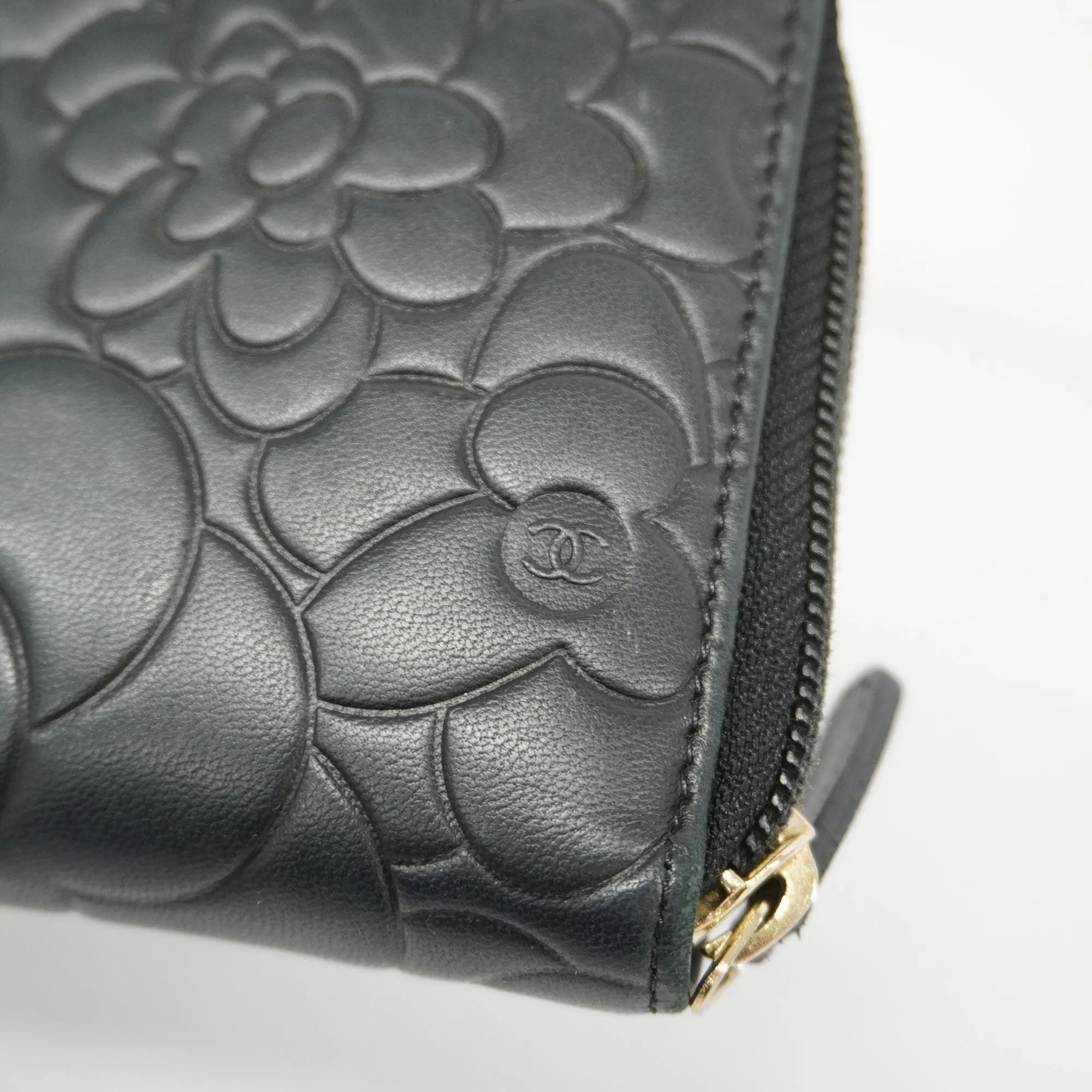 Chanel  Camellia Long Wallet [bi-fold] Gold Hardware Women's Lambskin Black