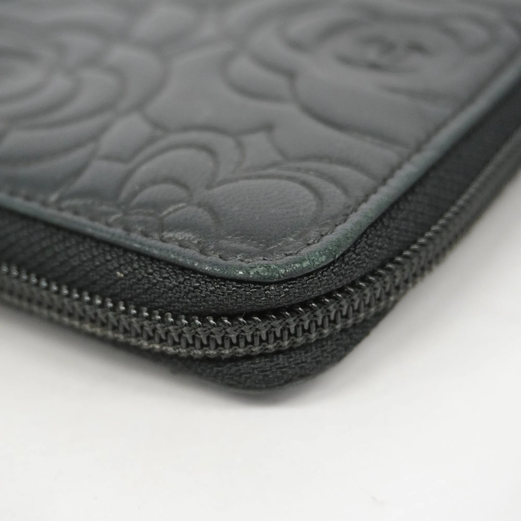 Chanel  Camellia Long Wallet [bi-fold] Gold Hardware Women's Lambskin Black