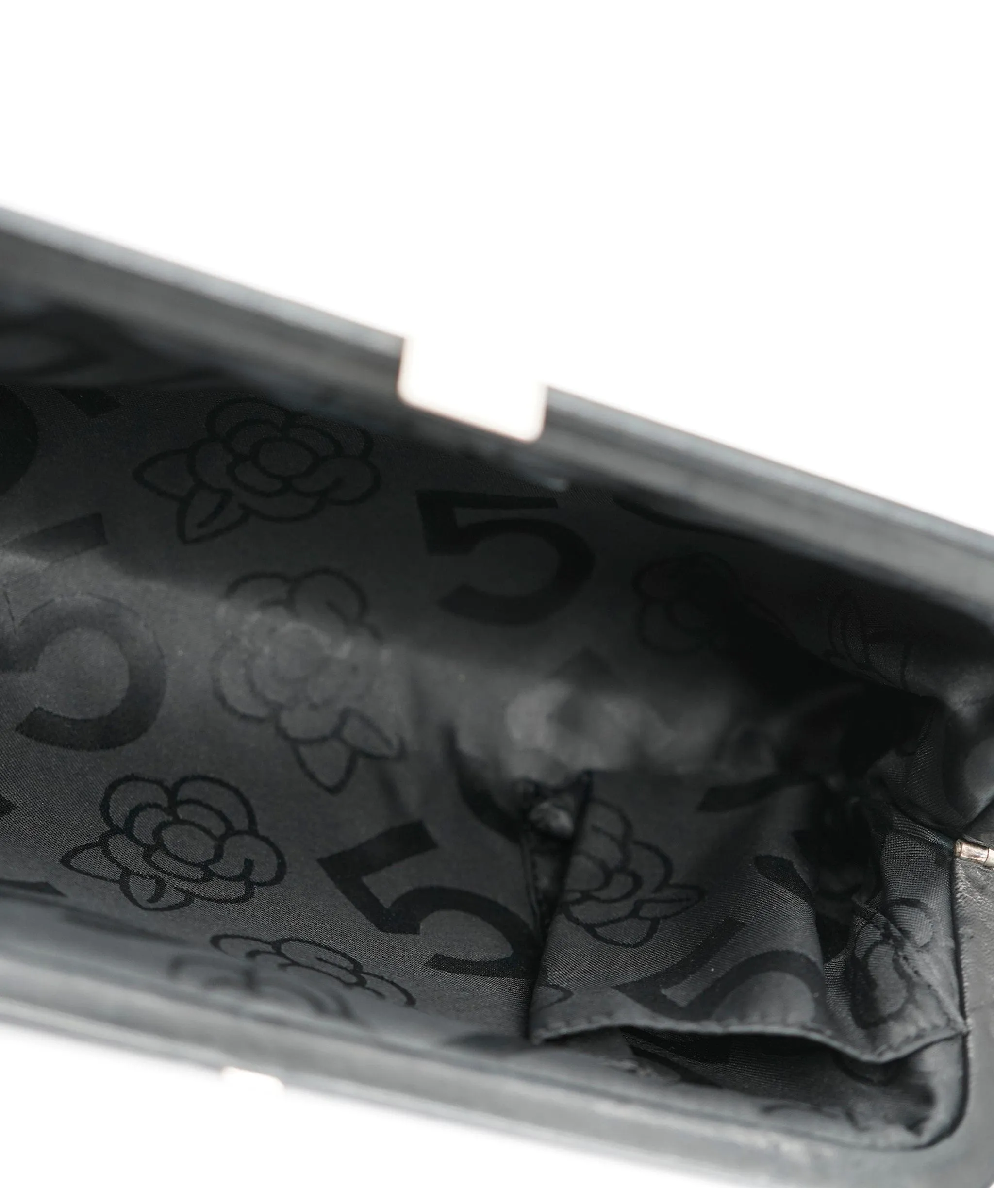 Chanel Kisslock Vertical Lambskin Clutch with CC lock  ALC0874