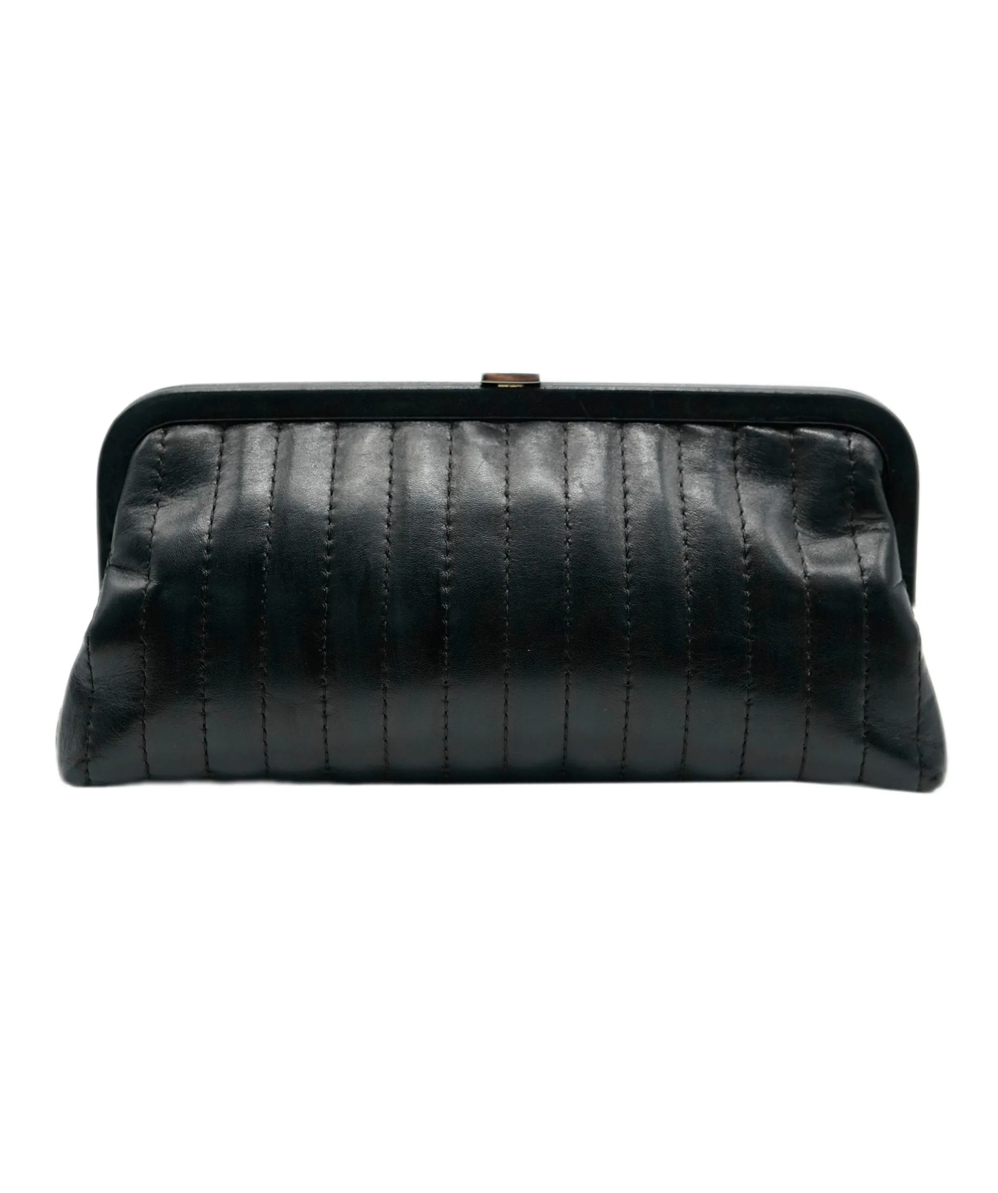 Chanel Kisslock Vertical Lambskin Clutch with CC lock  ALC0874