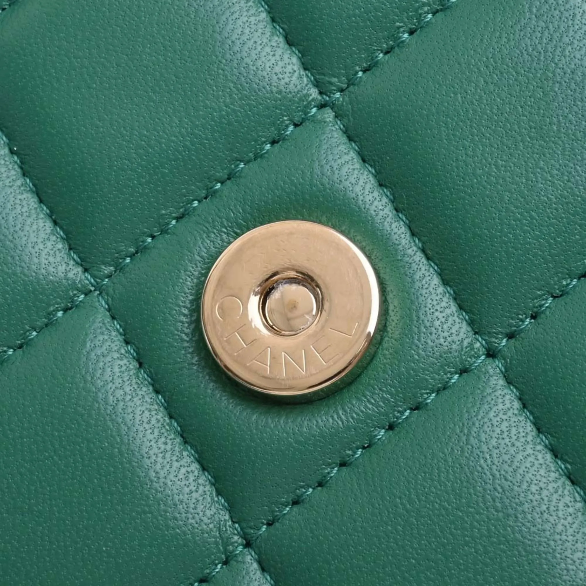 Chanel Lambskin Matelasse Coco Mark Chain Shoulder Long Wallet Green Ladies