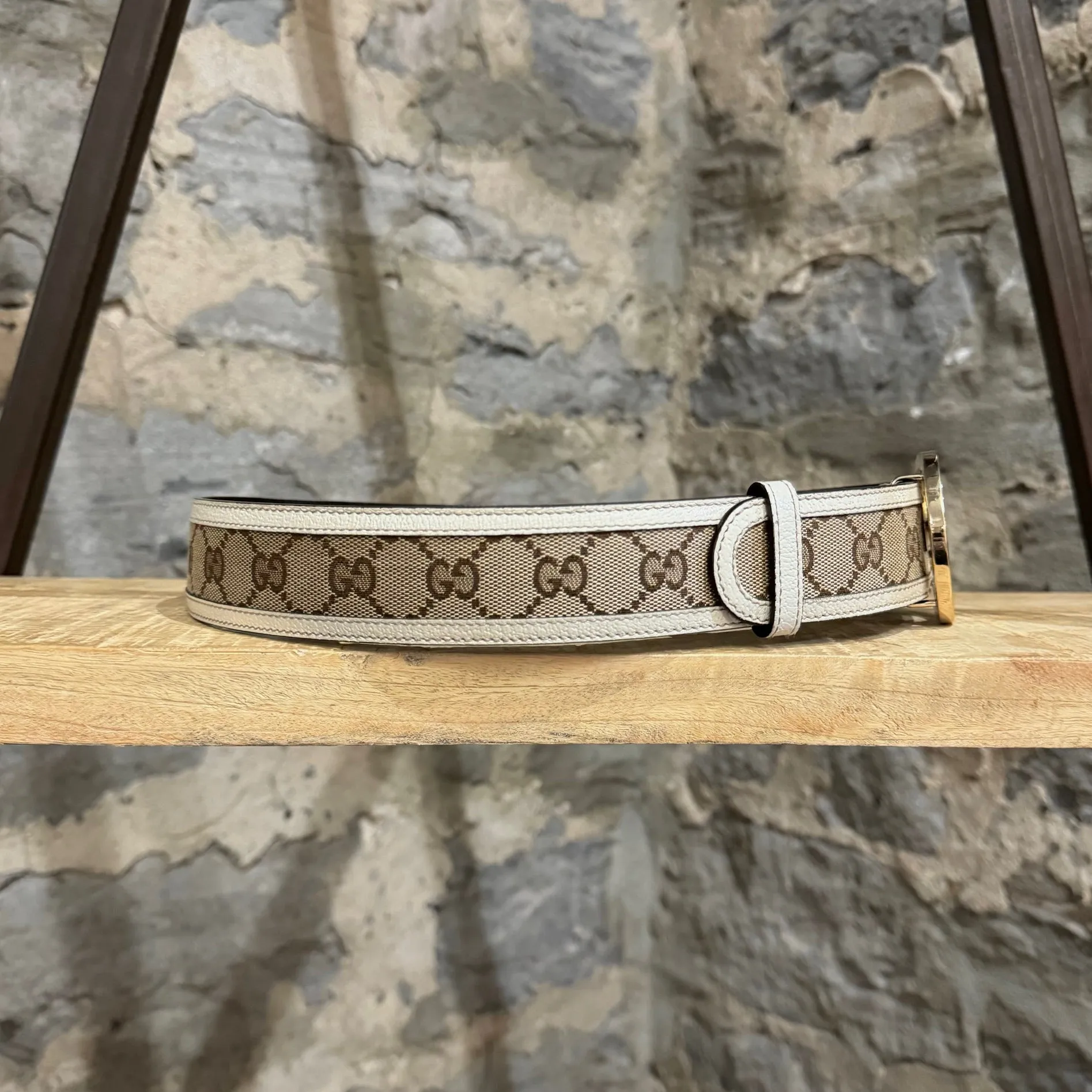 Gucci Ivory Trim Beige Canvas Interlocking GG Gold Buckle Belt