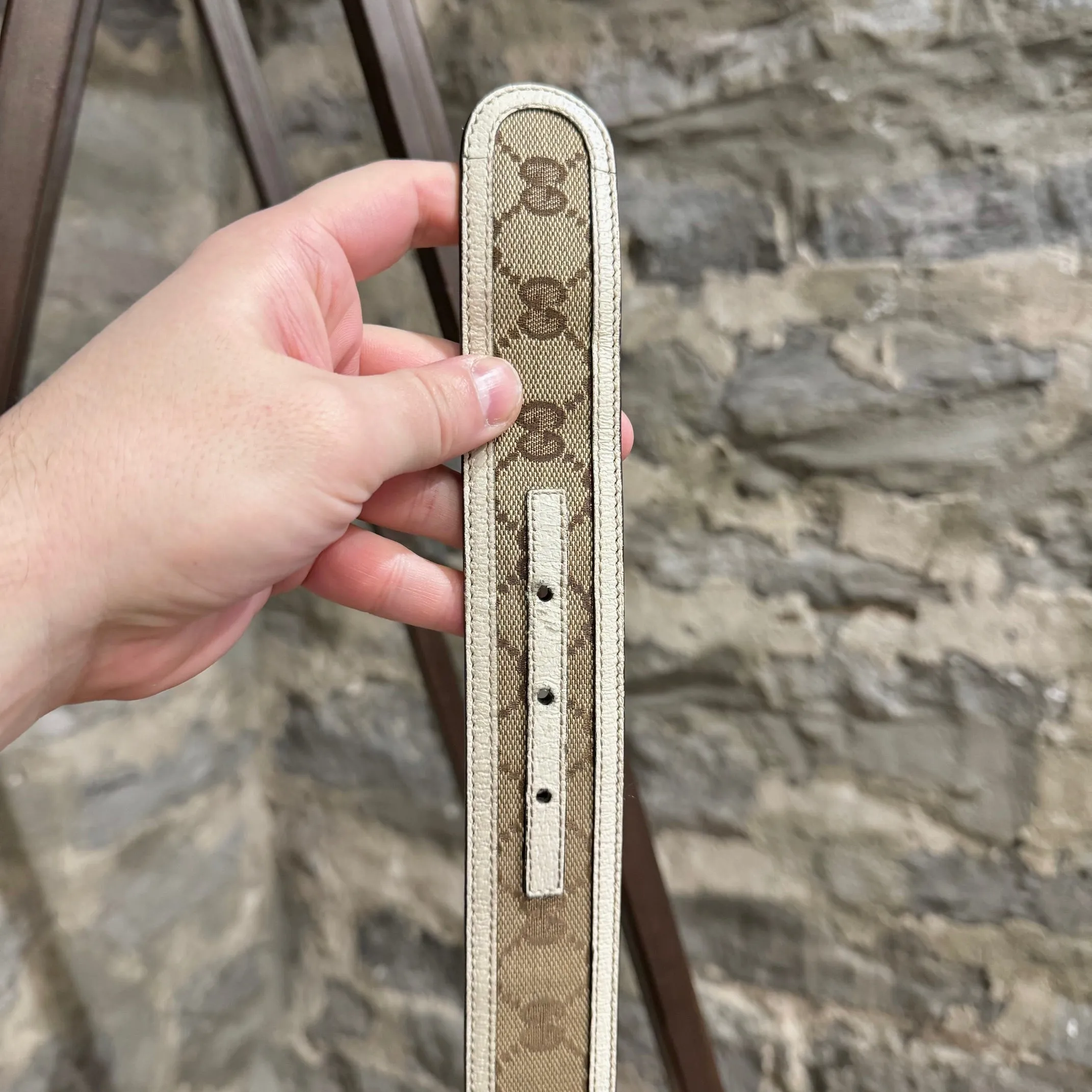 Gucci Ivory Trim Beige Canvas Interlocking GG Gold Buckle Belt