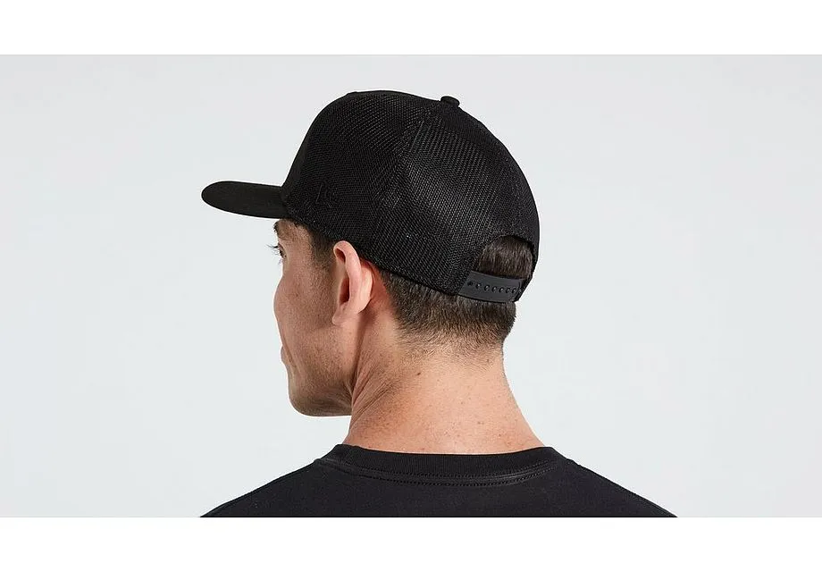 NEW ERA STOKE TRUCKER HAT BLK OSFA