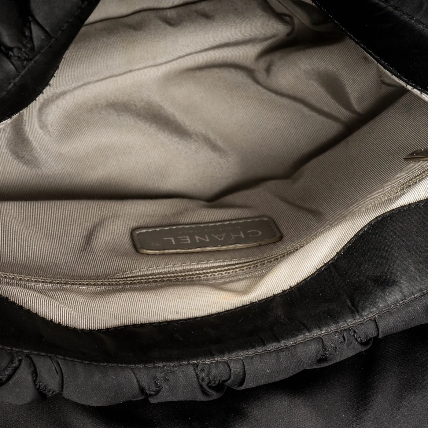 Nylon Puffy Shoulder Bag