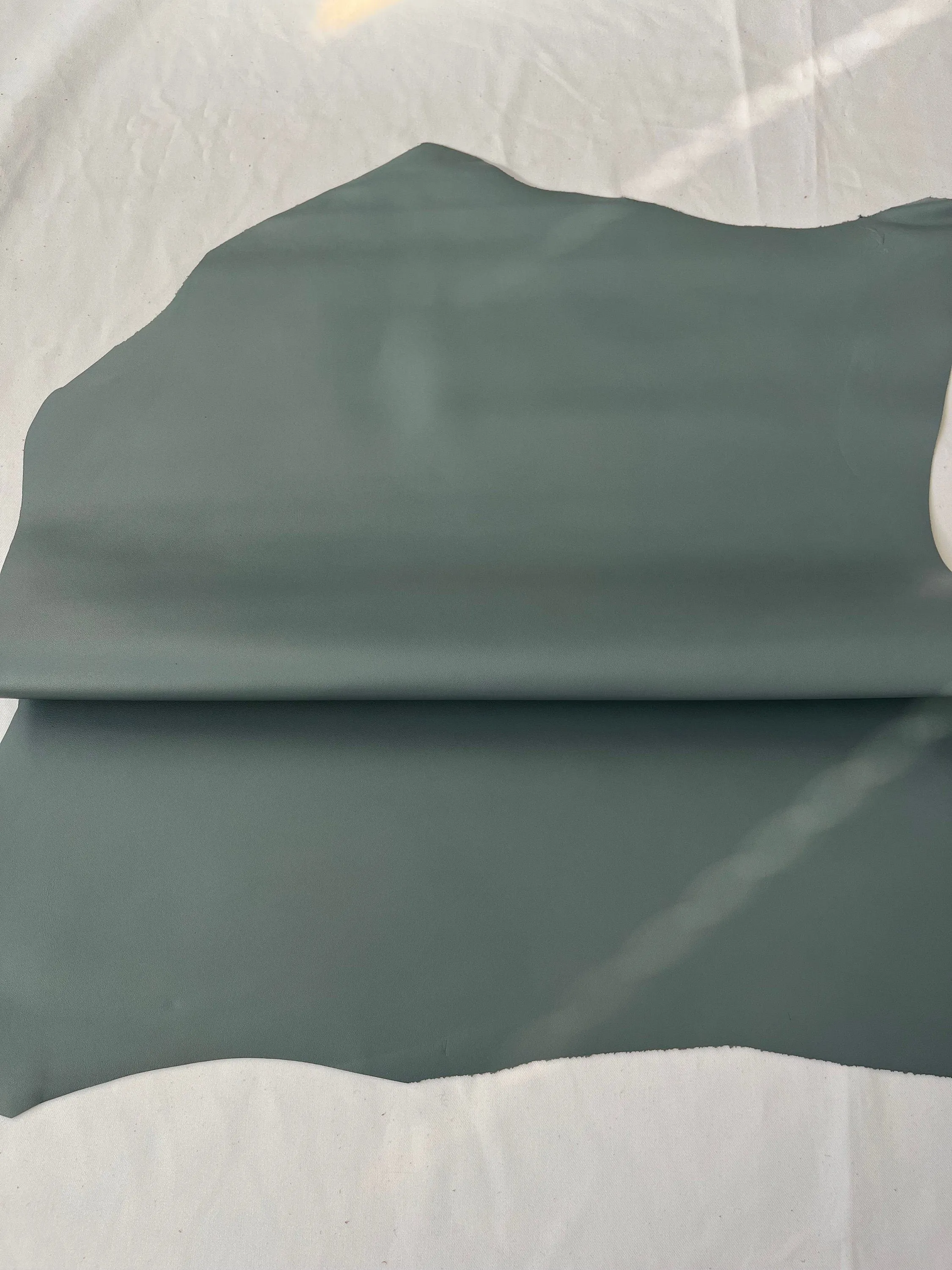 Sheep leather color warm Grey, nappa lambskin genuine leather hide for crafts, thick. 1,0mm (2 1/2oz)