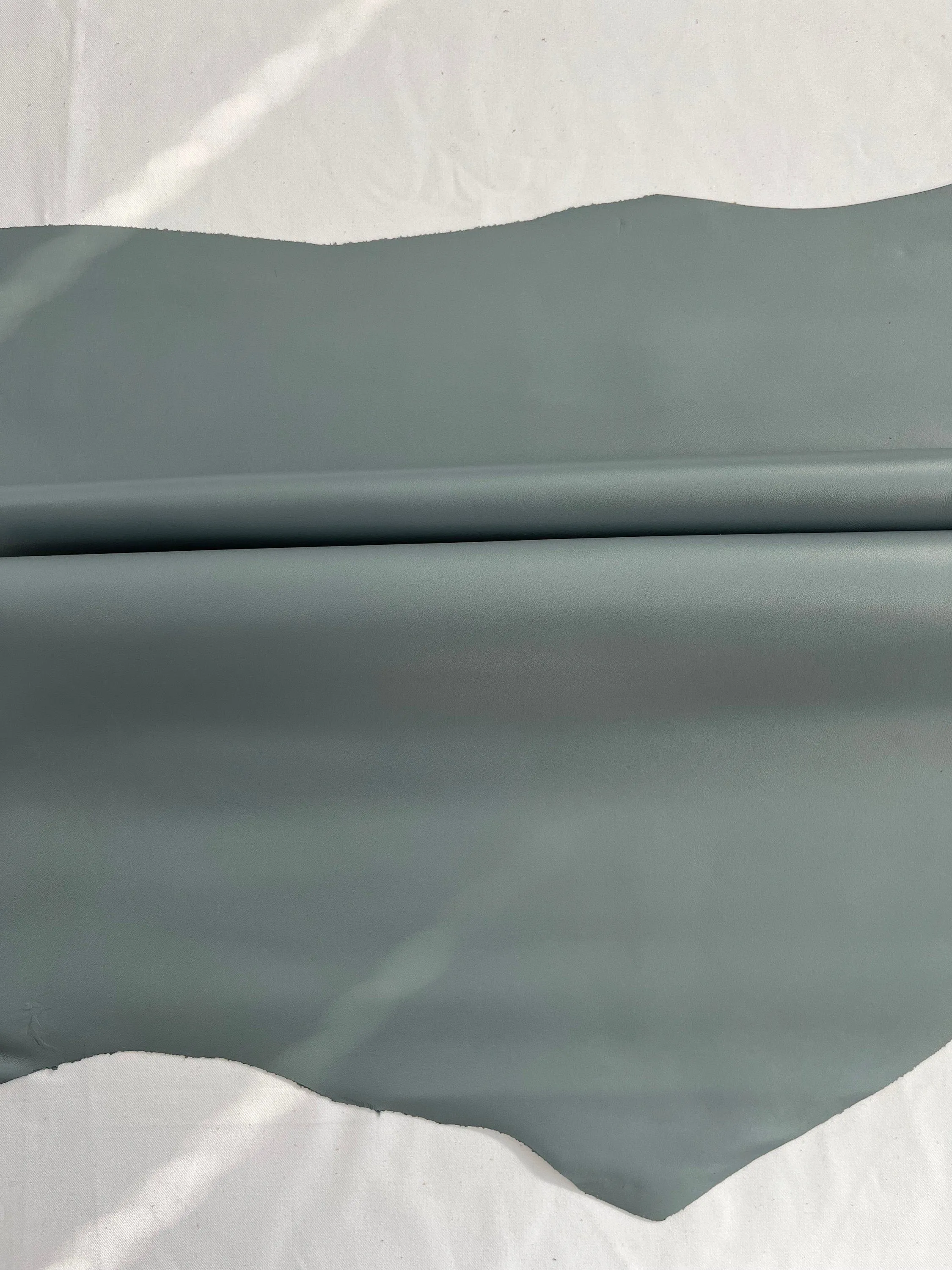 Sheep leather color warm Grey, nappa lambskin genuine leather hide for crafts, thick. 1,0mm (2 1/2oz)